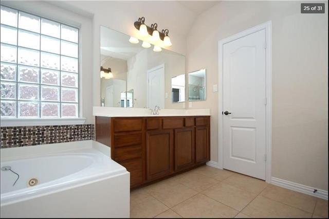 Building Photo - 4357 Kestrel Way