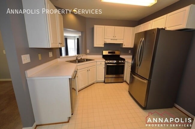 Building Photo - 2020 Puritan Terrace