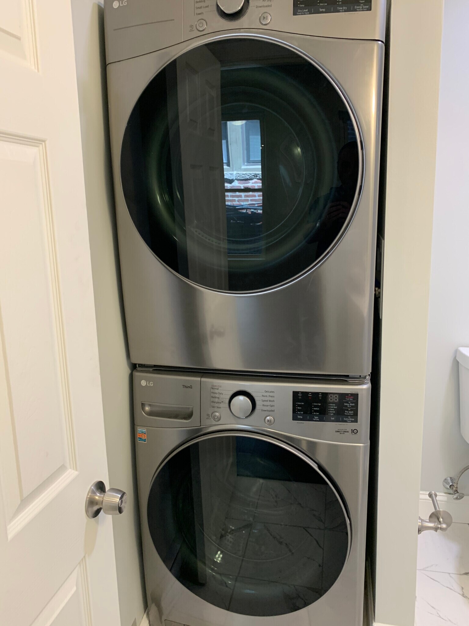 Building Photo - 49 Charter St