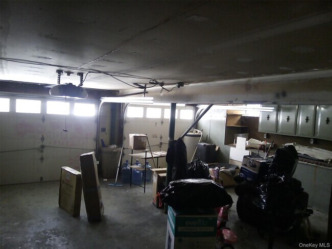 Building Photo - 107 Barnes Rd