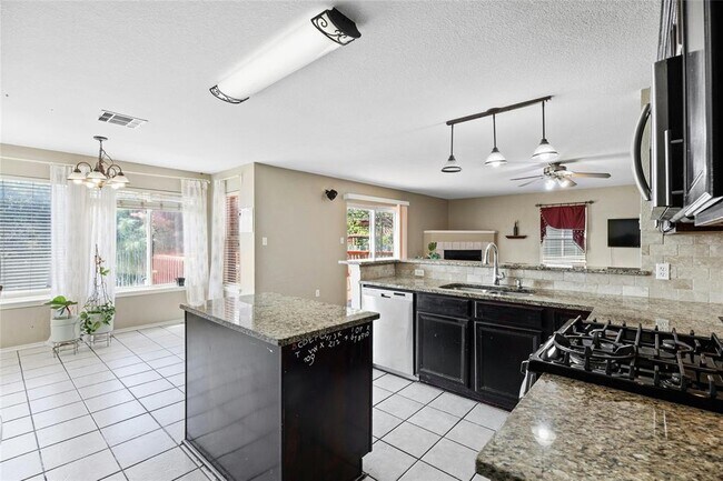 Building Photo - 3618 Windhill Loop