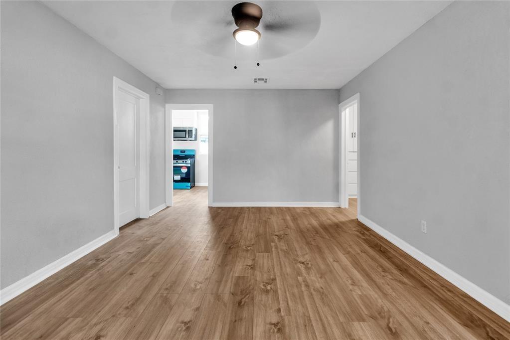 Building Photo - 503 W Martin St