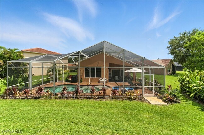 Building Photo - 2085 Painted Palm Dr