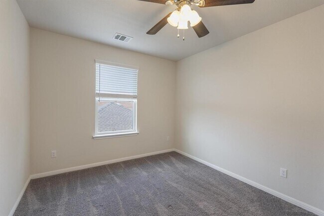 Building Photo - 18000 Malnati Dr