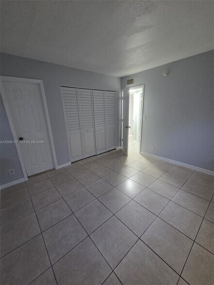 Building Photo - 11441 NW 42nd St