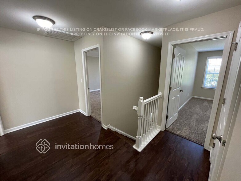 Building Photo - 12231 Fullerton Ct