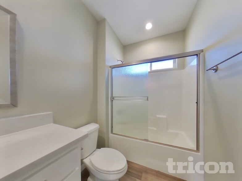 Building Photo - 16014 Tokay St