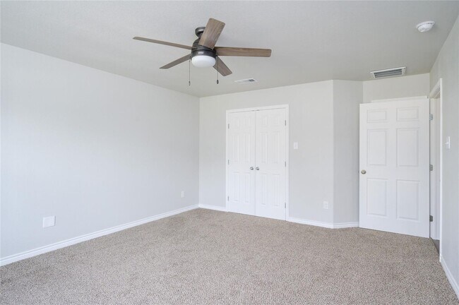 Building Photo - Recent Custom Build 4-3 in Celeste!