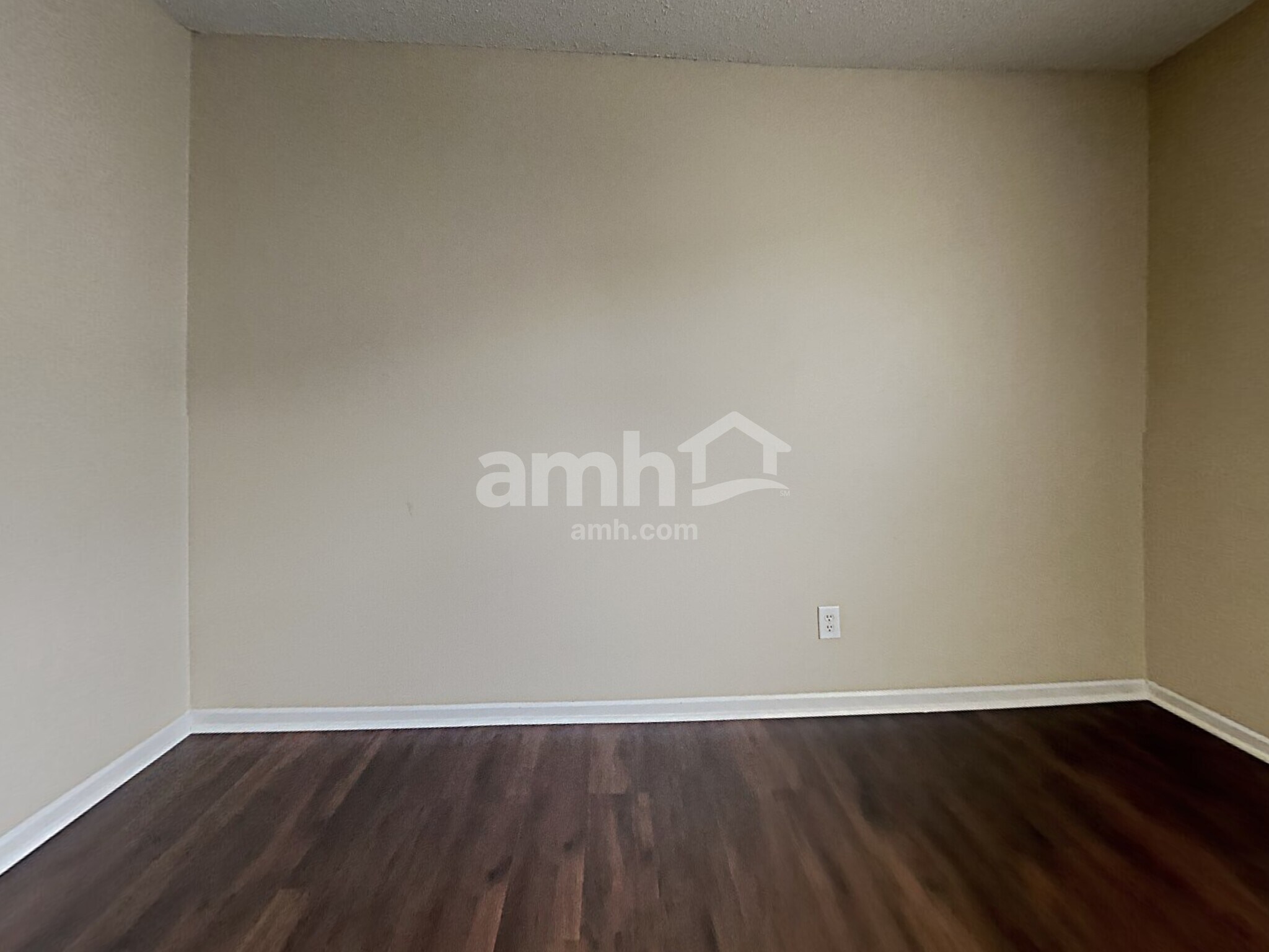 Building Photo - 1268 Weston Dr
