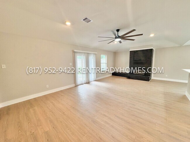 Building Photo - 7810 Birchbark Dr