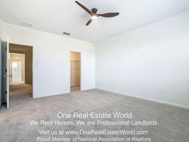 Building Photo - 2971 Maloof Dr