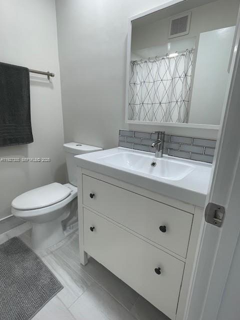 Building Photo - 6840 SW 45th Ln