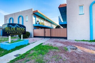 Building Photo - 819 S Stapley Dr