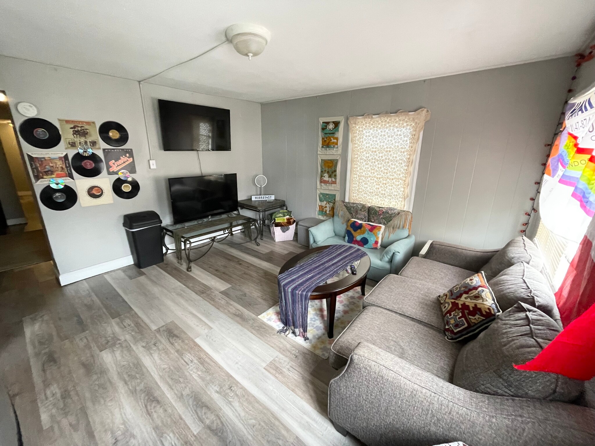 Building Photo - 122 Murray St