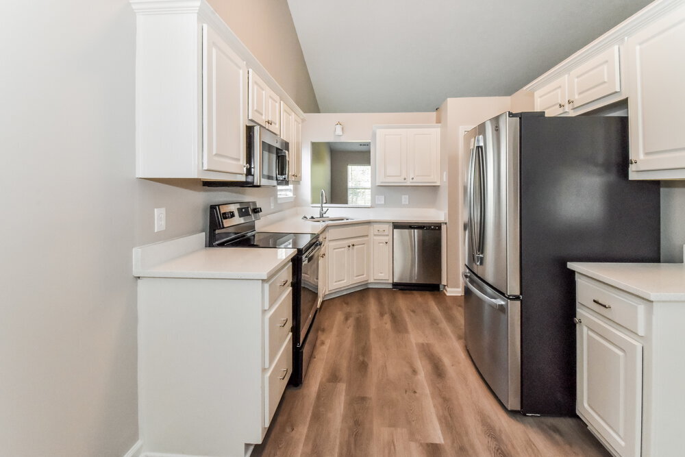 Building Photo - 11752 Spring Lake Way