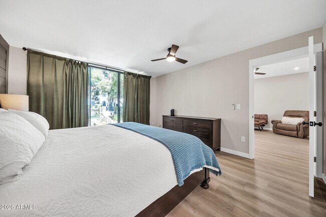 Building Photo - 7368 E Pleasant Run