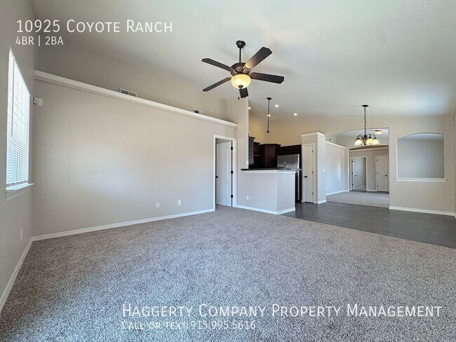 Building Photo - 10925 Coyote Ranch Ln