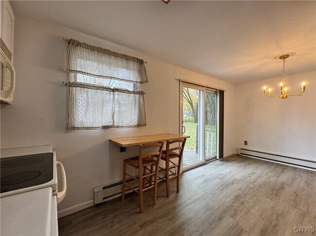 Building Photo - 3671 Gaskin Rd