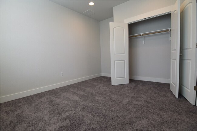 Building Photo - 14703 Catarina Wy