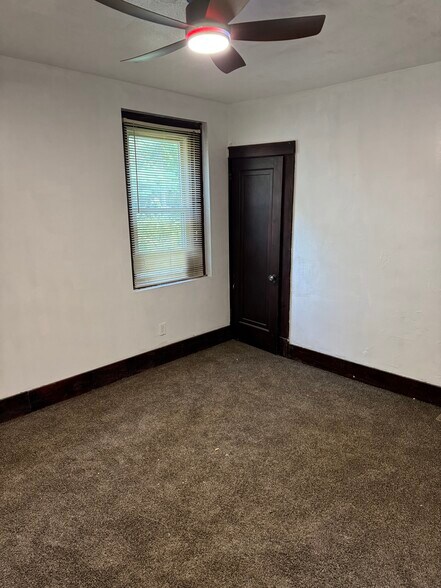 Building Photo - 1415 Beech St