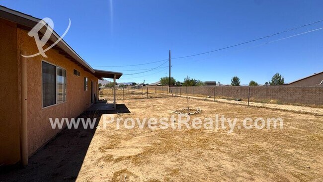 Building Photo - 12982 Mohawk Rd
