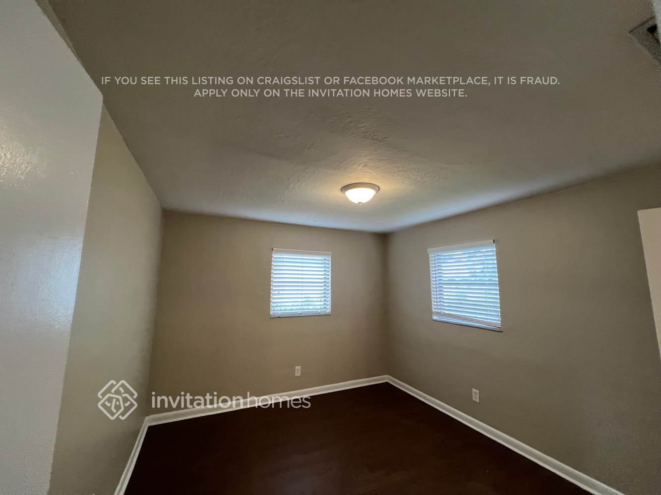 Building Photo - 3701 SW 58th Terrace