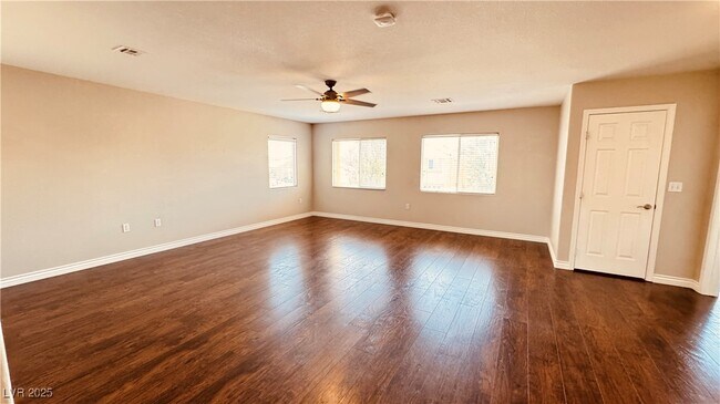 Building Photo - 166 Lenape Heights Ave
