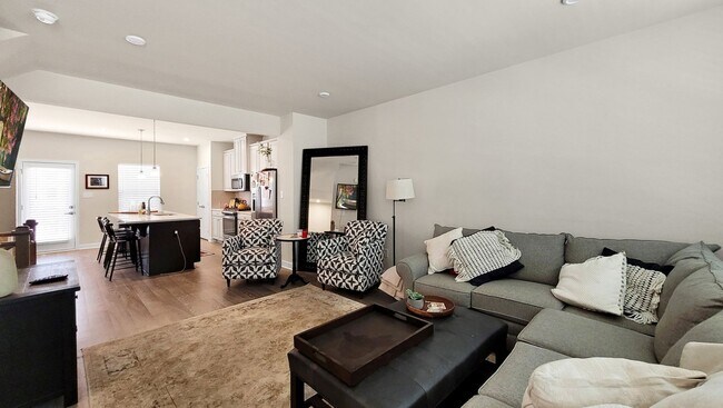 Building Photo - Exceptional Luxury Townhouse with 2 Car Ga...