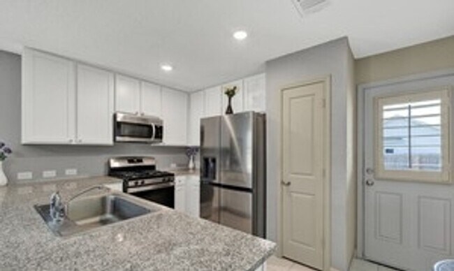 Building Photo - Charming 2BR House in Seguin