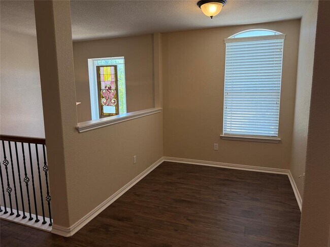 Building Photo - 3021 Grand Mission Way