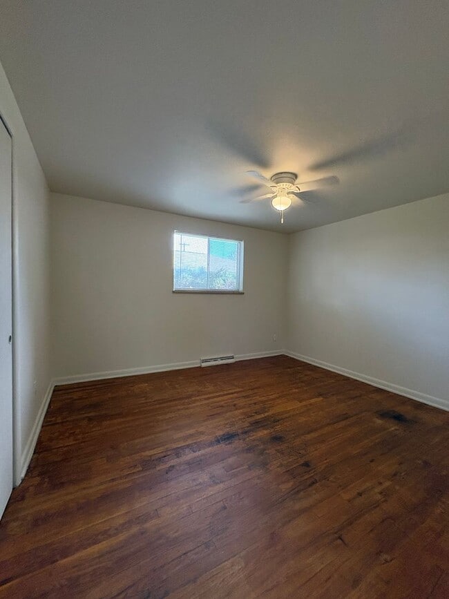 Building Photo - 7557 W 8th Pl