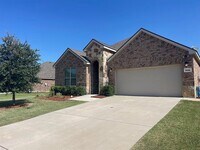 Building Photo - 549 Northwood Dr