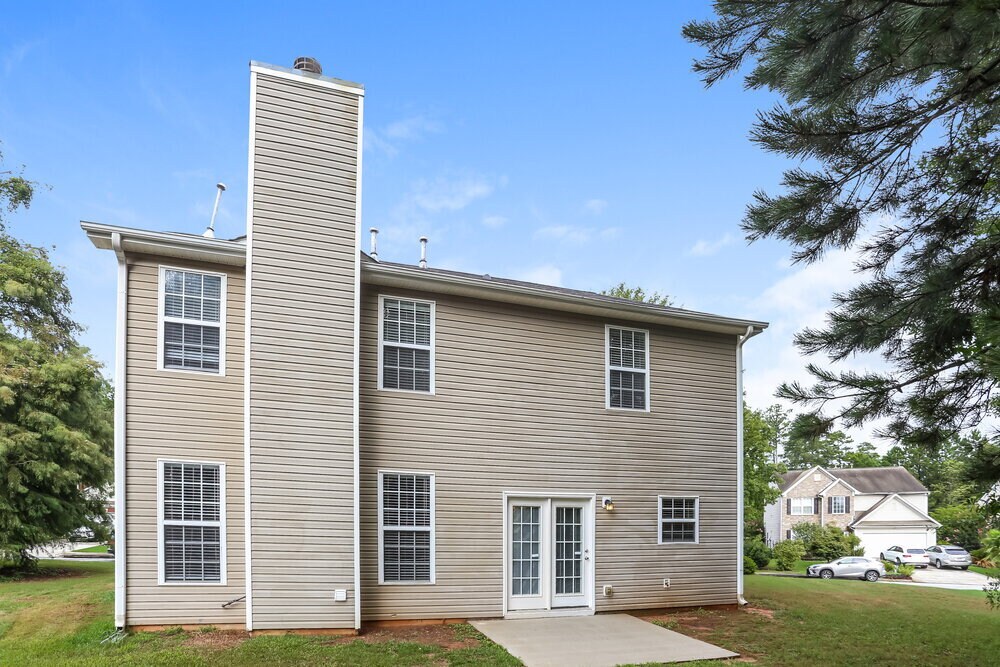 Building Photo - 1015 Maple Leaf Dr