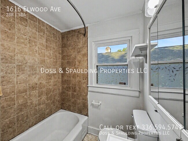 Building Photo - 1616 Elwood Ave