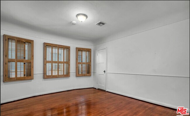 Building Photo - 6369 Orange St