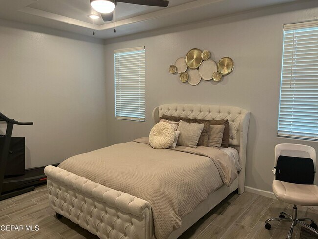 Building Photo - 429 Soleil Rd