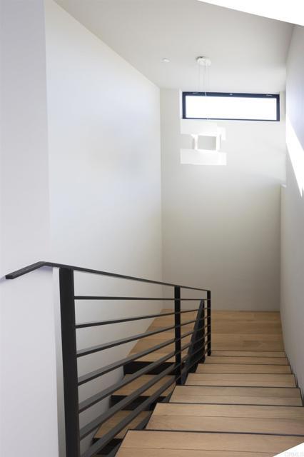 Building Photo - 2722 Camino Del Mar