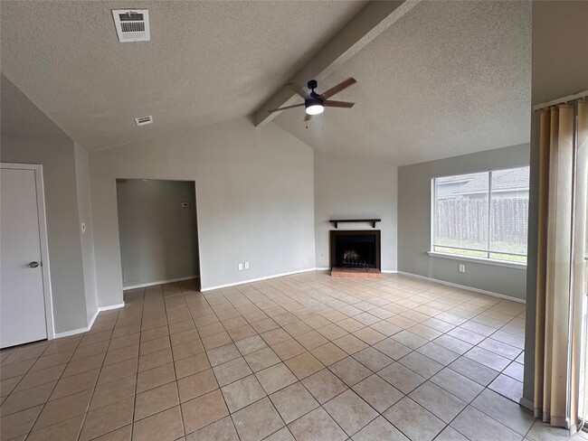 Building Photo - 7207 Caracas Dr