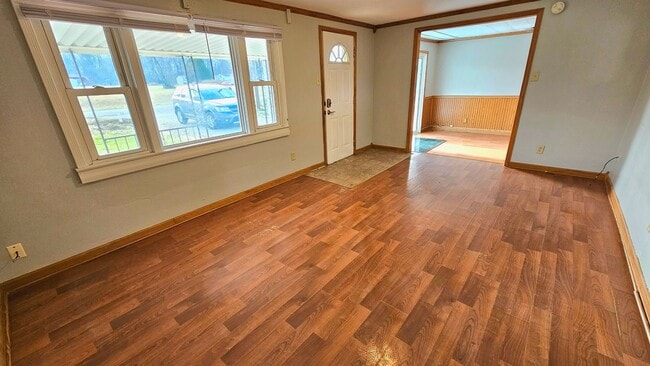 Building Photo - Welcome to this charming 2-bedroom home in Mansfield, OH.