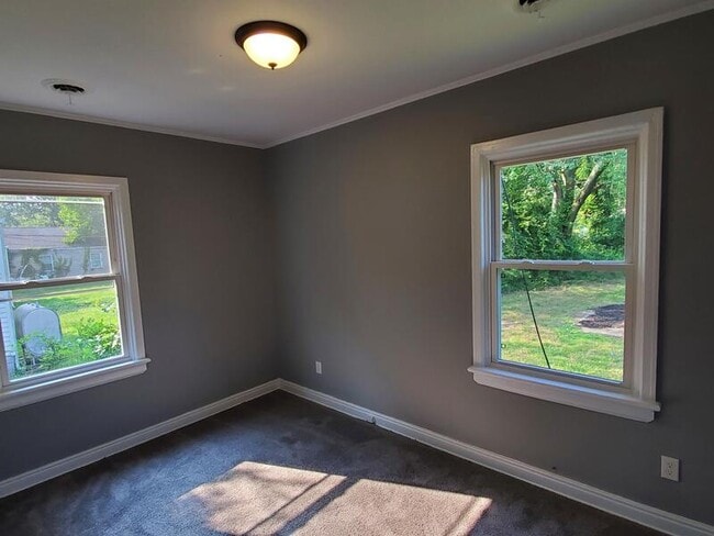 Building Photo - 1803 Elkridge Ln