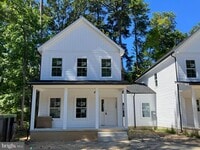 Building Photo - 5810 Clam Cove
