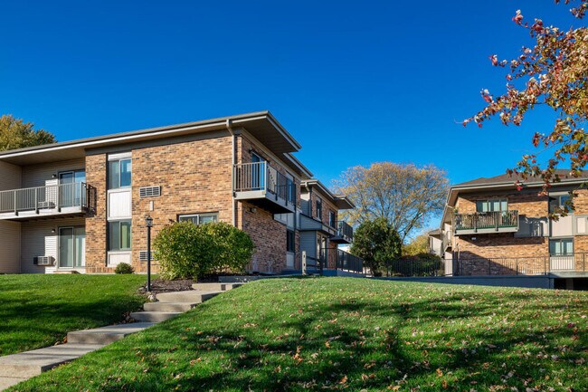 Building Photo - Schroeder Square Apartments