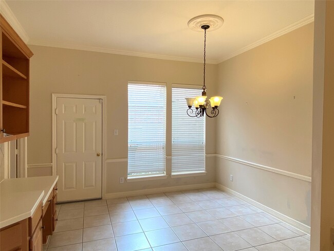 Building Photo - 4518 N Pine Brook Way