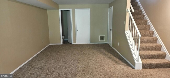 Building Photo - 6870 Ducketts Ln