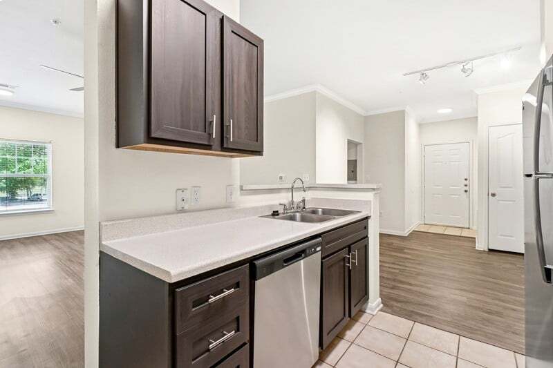 Building Photo - Indigo Pointe
