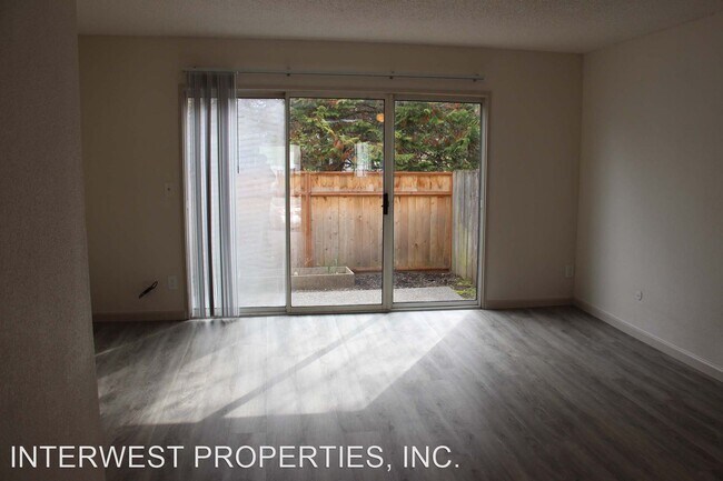 Building Photo - 17441 SE Division St