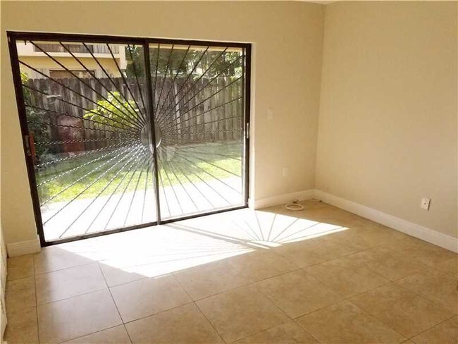 Building Photo - 3406 SW 16th Terrace