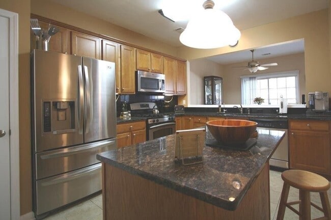 Building Photo - 13310 Marrywood Dr