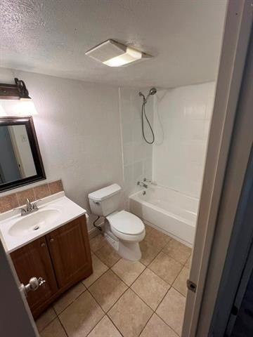 Building Photo - 5217 Gates Dr