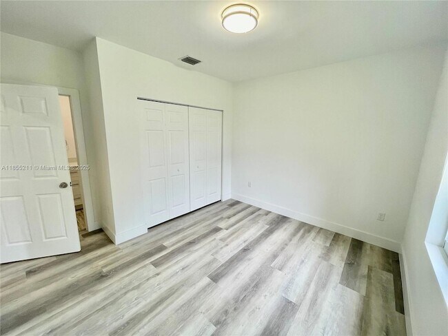 Building Photo - 1234 NW 102nd St